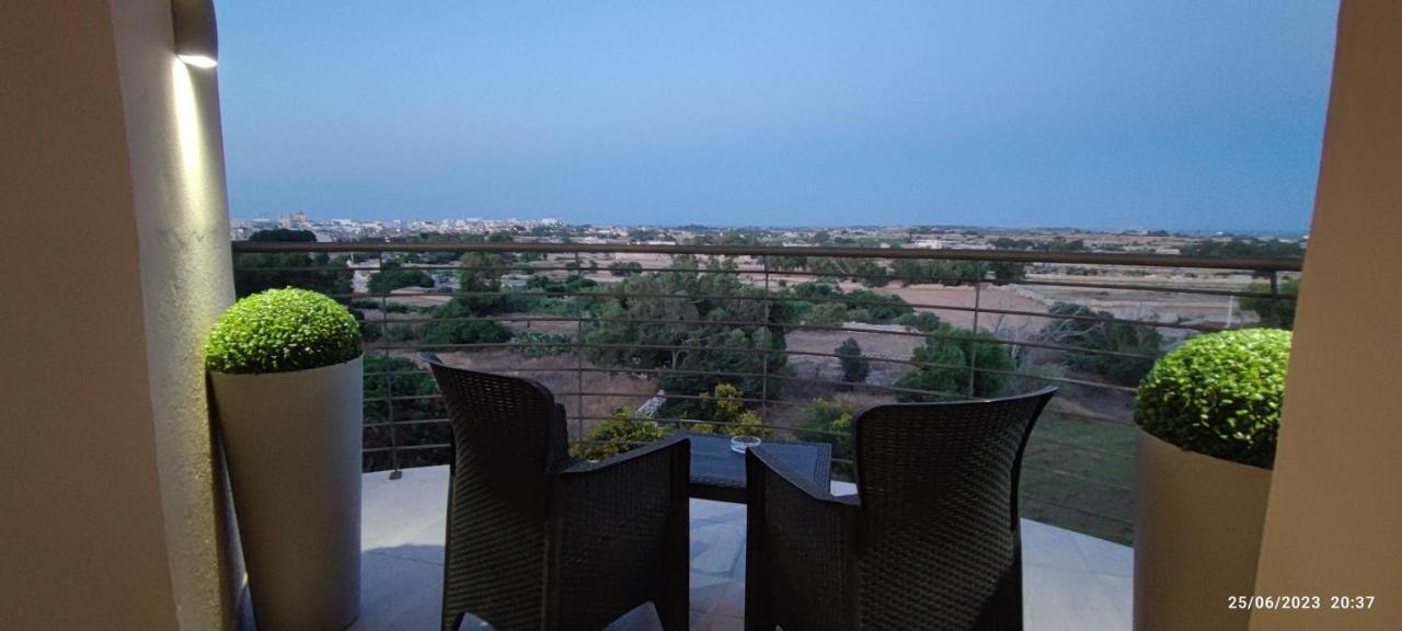 Skyline Court Holiday Apartments Hal Ghaxiak المظهر الخارجي الصورة