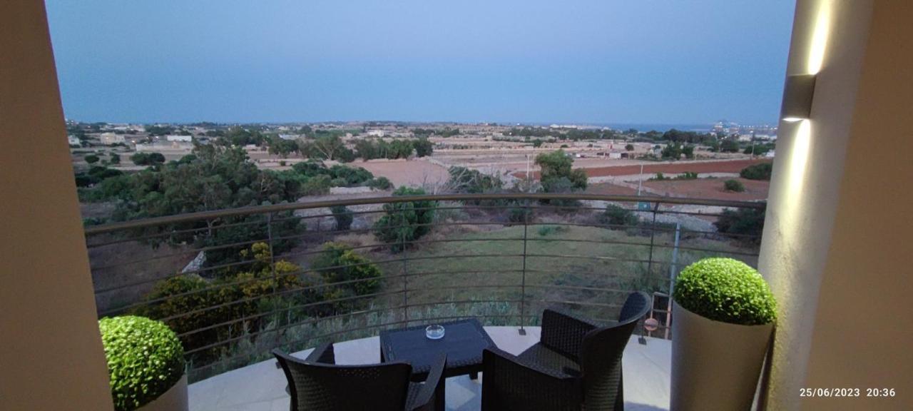 Skyline Court Holiday Apartments Hal Ghaxiak المظهر الخارجي الصورة